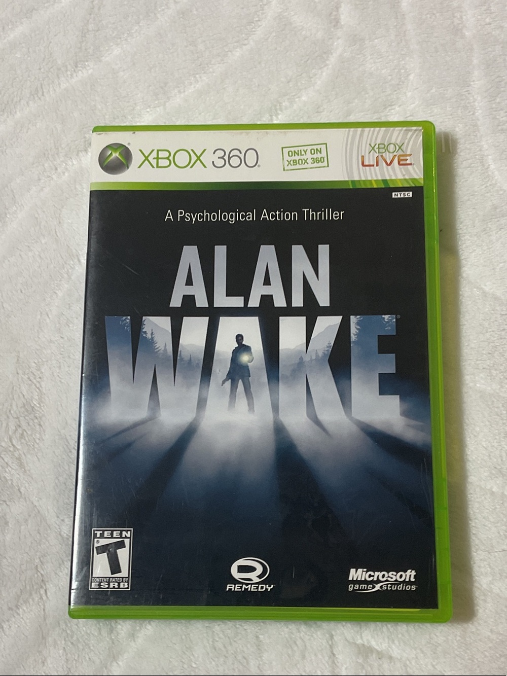 Microsoft Alan Wake Xbox 360 Game - Green Case